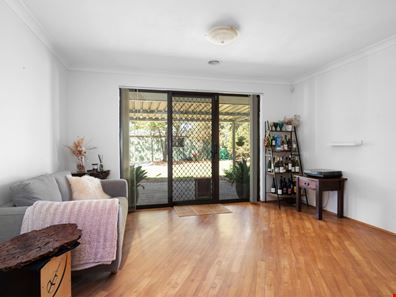 2 O'Connor Way, West Lamington WA 6430