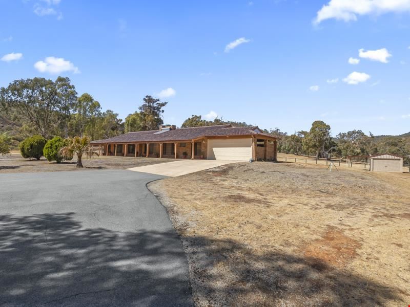 117 Hayward Road, Martin WA 6110