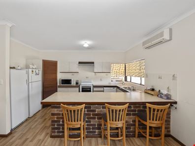 117 Hayward Road, Martin WA 6110