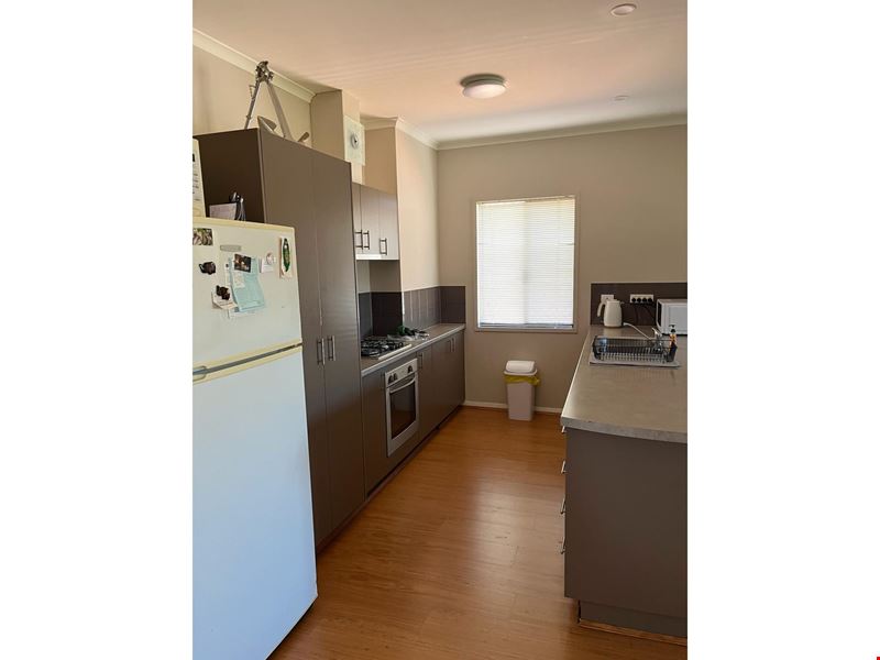 11 Burt Close, Onslow WA 6710