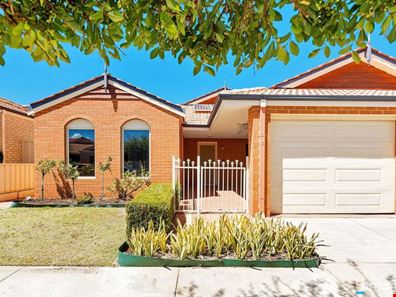 Villa 4/41 Geographe Way, Thornlie WA 6108