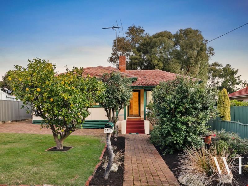 139 Stevens Street, White Gum Valley WA 6162