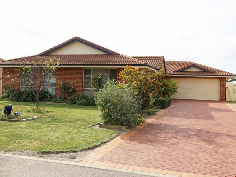 66 Amelia Circuit, West Beach WA 6450