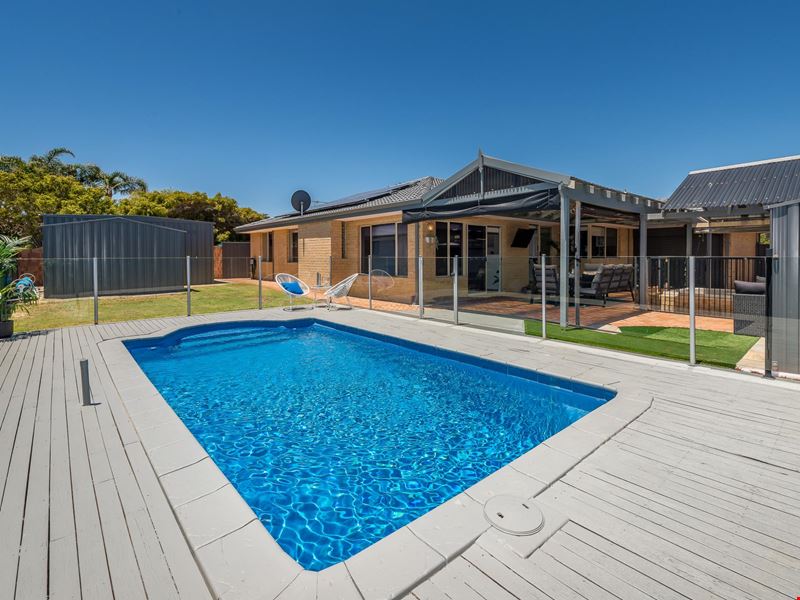 22 Fairway Circle, Connolly WA 6027