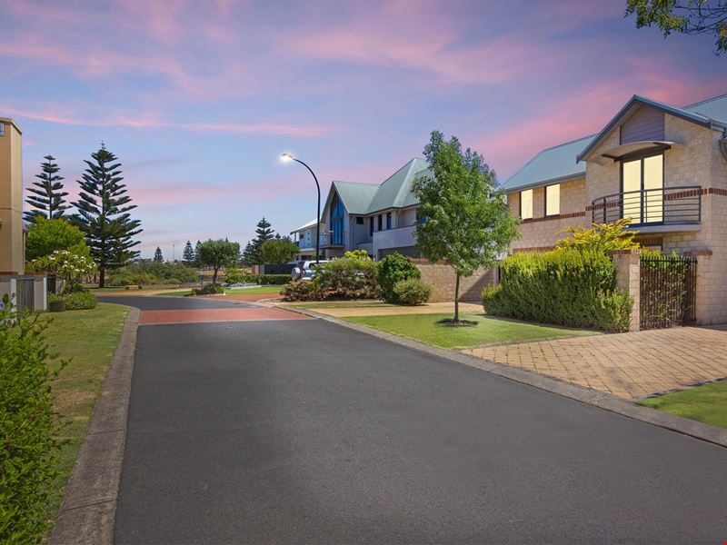 38 Marabank Loop, Bunbury WA 6230