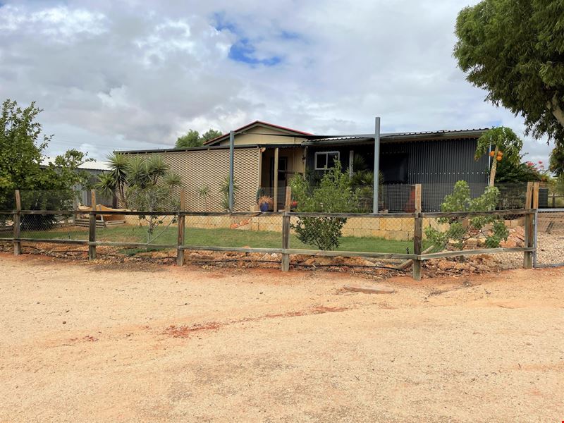 18 Carr Way, Exmouth WA 6707