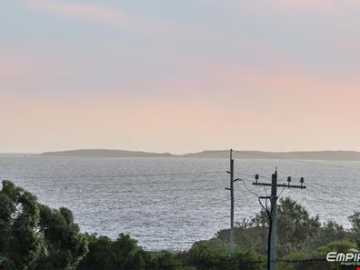 19/11 Boyd Crescent, Hamilton Hill WA 6163