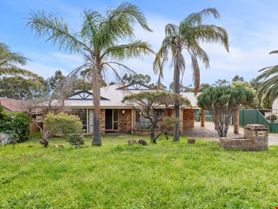 57A Gallipoli Drive, Greenmount WA 6056