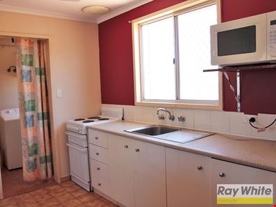 8 Clarke Place, Onslow WA 6710