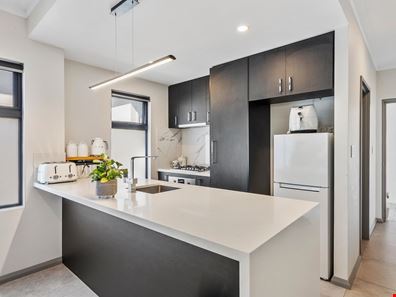 2/17 Methuen Way, Duncraig WA 6023