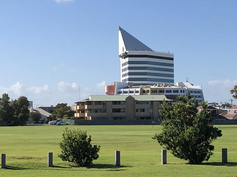 U17/14 Molloy Street, Bunbury WA 6230