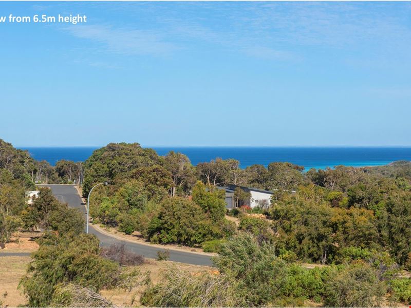 Carnarvon Castle Drive, Eagle Bay WA 6281
