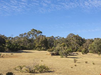Carnarvon Castle Drive, Eagle Bay WA 6281