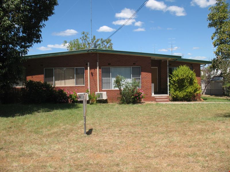 7A & 7B Fitzpatrick Street, Waroona WA 6215