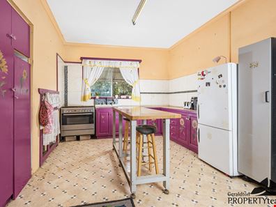 215 Horwood Road, Deepdale WA 6532