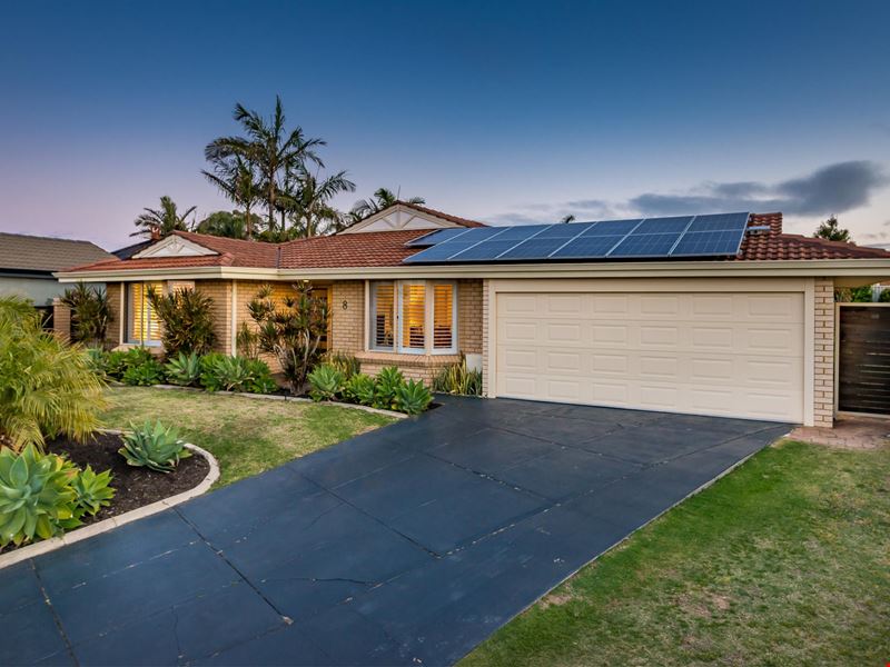 8 Riviera  Court, Connolly WA 6027
