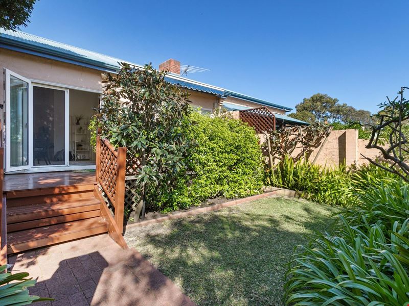 2/8 Troy Terrace, Daglish WA 6008