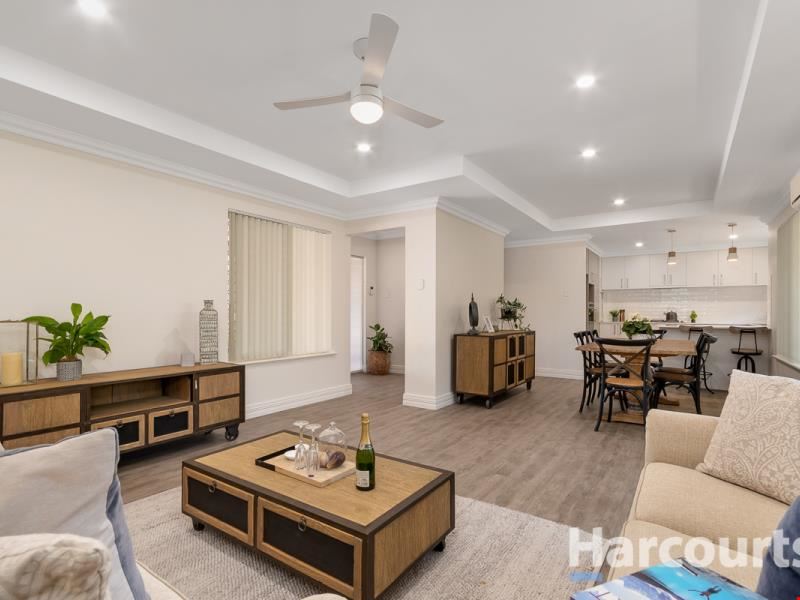 Villa 51/55 Alexander Drive, Menora