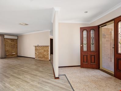 35 O'Connor Way, West Lamington WA 6430