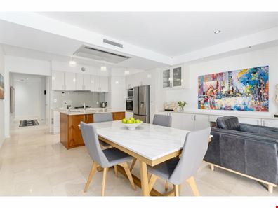 5/13 Tweeddale Road, Applecross WA 6153