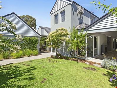 25 Godetia Gardens, Mount Claremont WA 6010