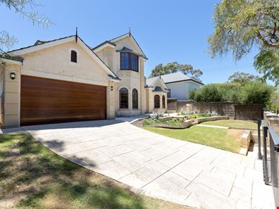 21 Johnston Street, Peppermint Grove WA 6011