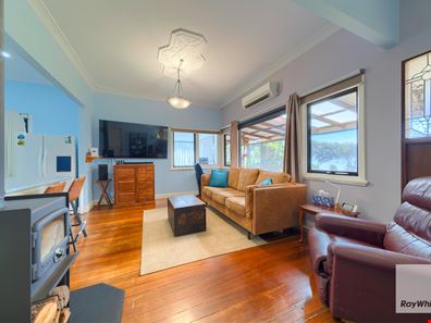 318 Frenchman Bay Road, Robinson WA 6330