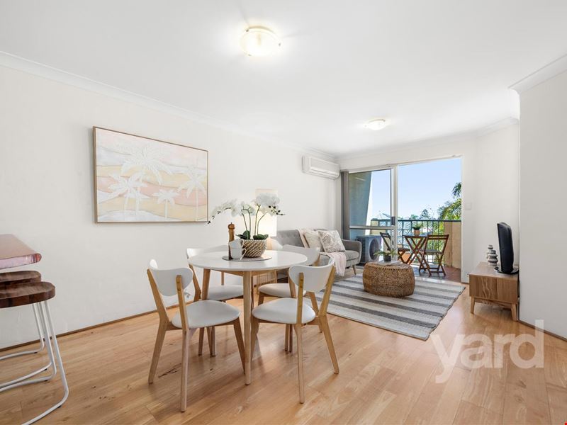 25/11 McAtee Court, Fremantle WA 6160