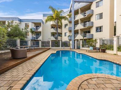 25/11 McAtee Court, Fremantle WA 6160