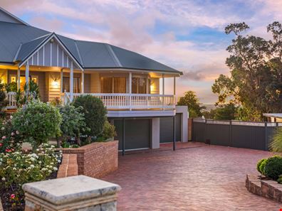 3 Serena Grove, Mount Nasura WA 6112