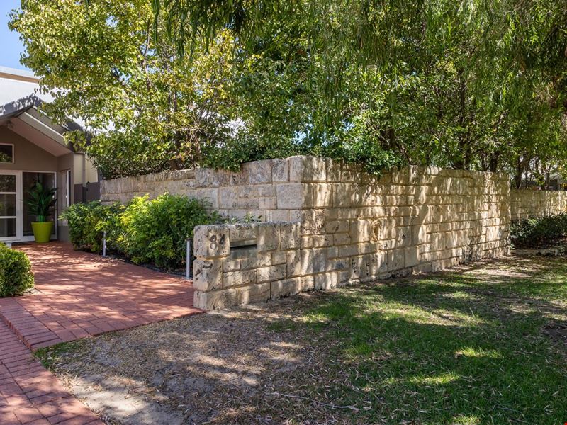 84 Viking Road, Dalkeith WA 6009