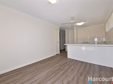 Villa 12/25-27 Parkhill Way, Wilson WA 6107