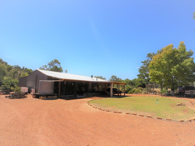 5897 Harvey-Quindanning Road, Lower Hotham