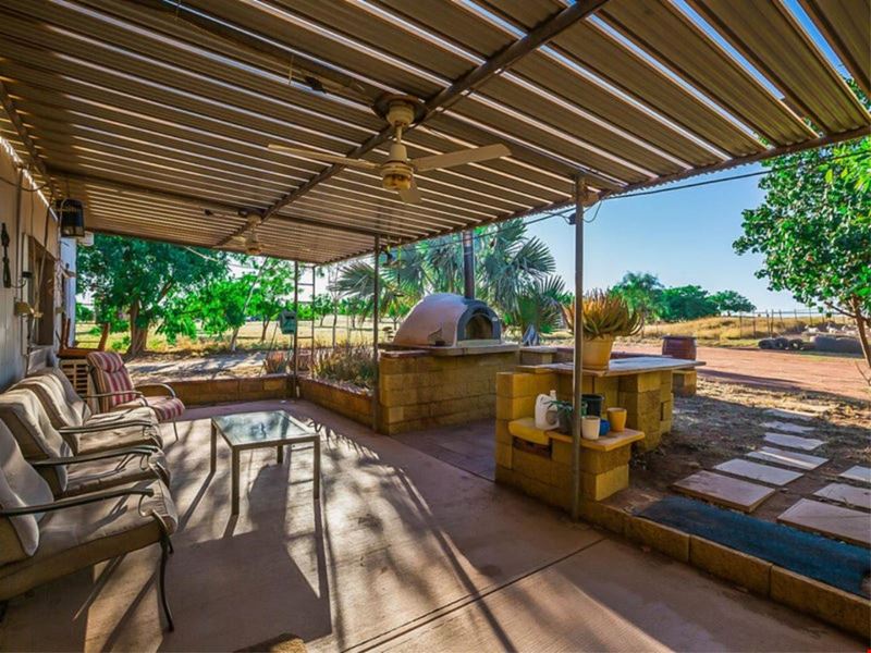 42 Redbank Road, Redbank