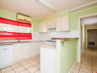 42 Redbank Road, Redbank WA 6721