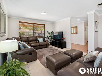 4 Aylesbury Close, Jandakot WA 6164