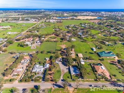 5 Erla Place, Woorree WA 6530