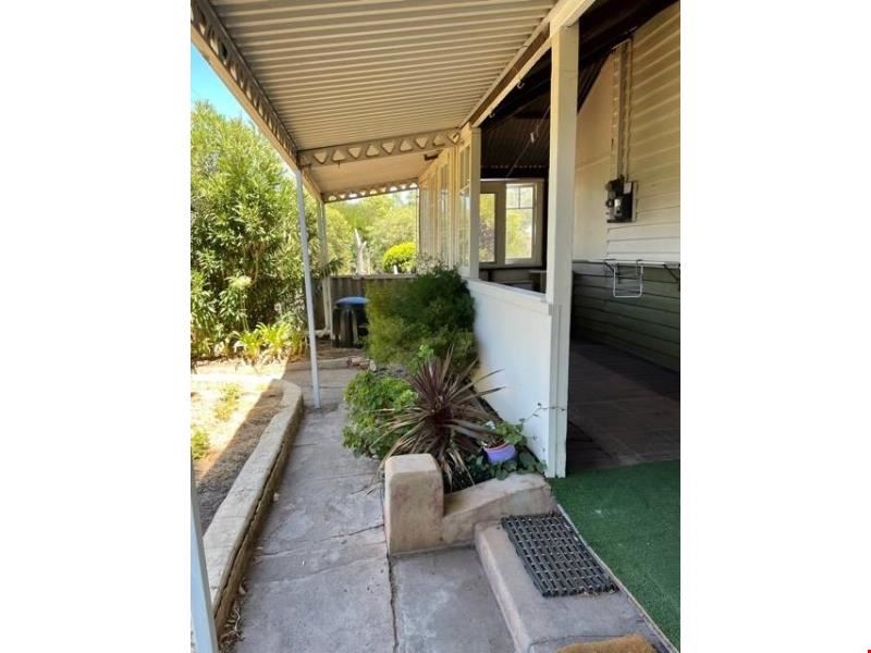 47 AVON TERRACE, York WA 6302