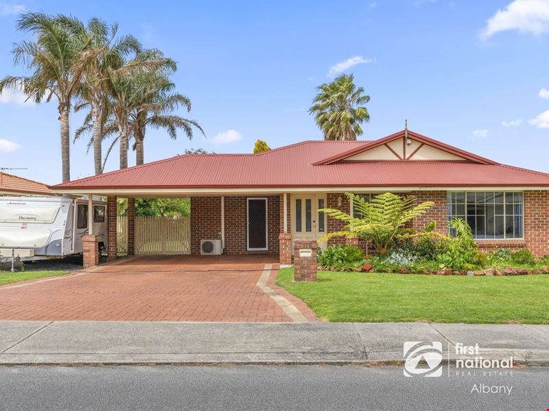 54 McGonnell Road, Orana WA 6330