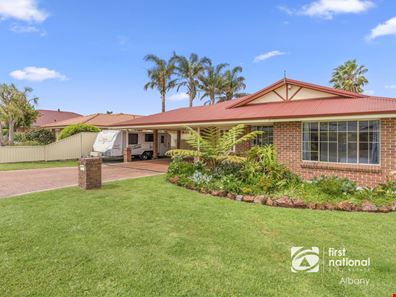 54 McGonnell Road, Orana WA 6330