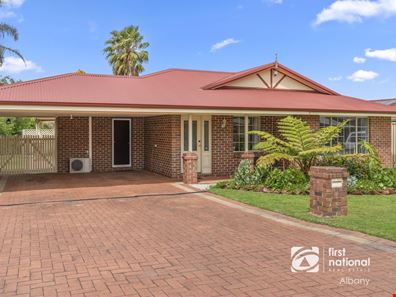 54 McGonnell Road, Orana WA 6330