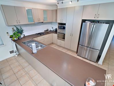 21 Torrenova Way, Sinagra WA 6065