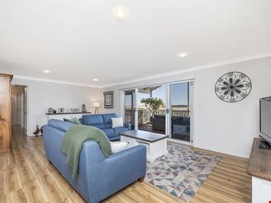 5 Wowra Drive, Lennard Brook WA 6503