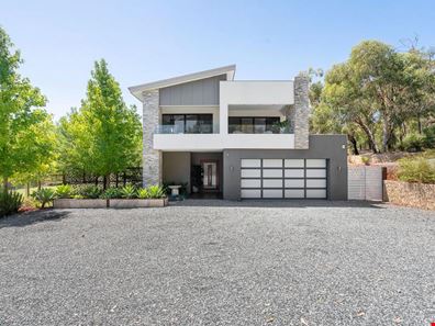 28 Barnes Road, Roleystone WA 6111