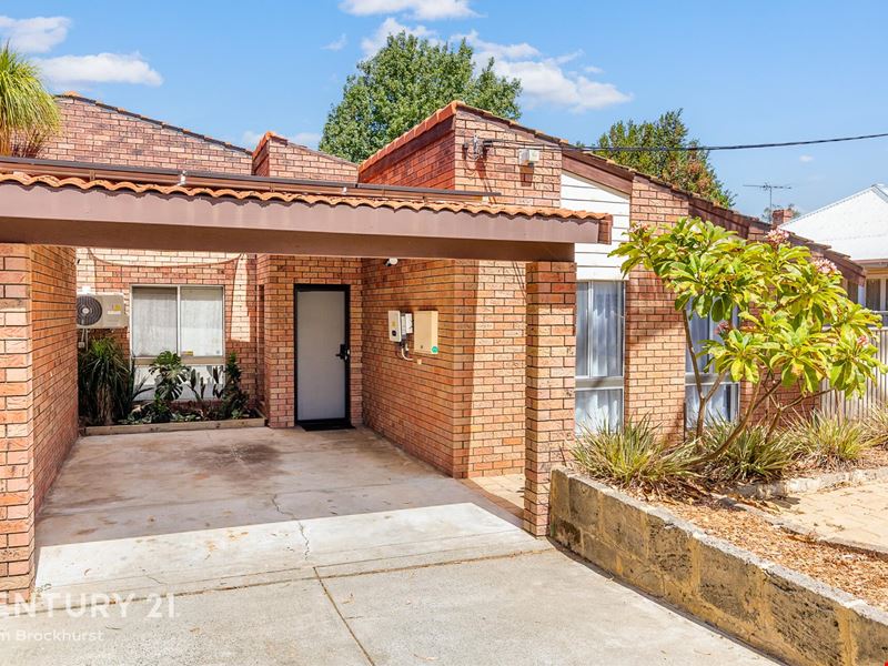 18b Spring Road, Thornlie WA 6108