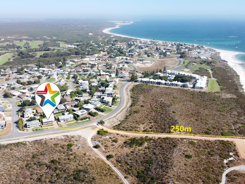 27 Robertson Road, Ledge Point WA 6043