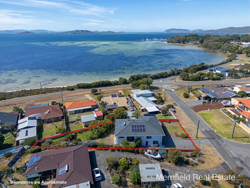 4 Wilson Street, Little Grove WA 6330
