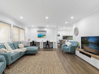 8 Elliott Way, Bulgarra WA 6714