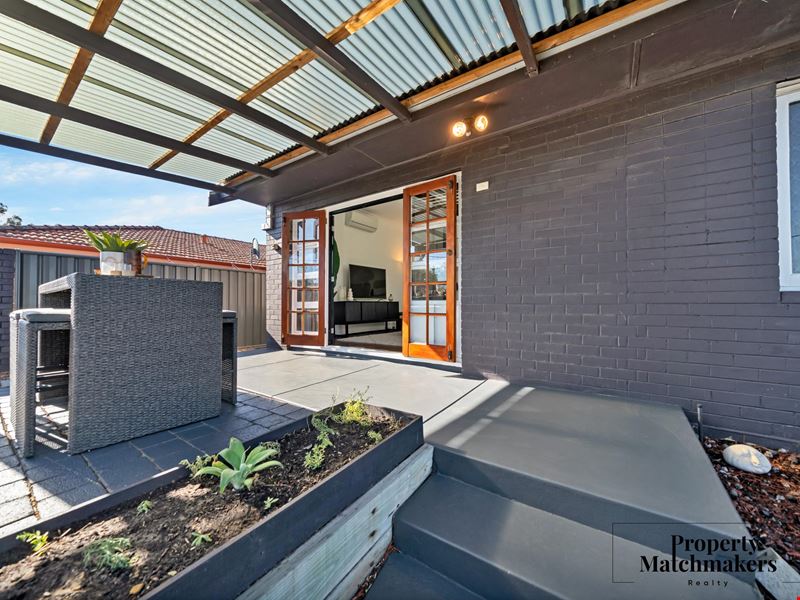 1/6 Valentine  Avenue, Dianella WA 6059