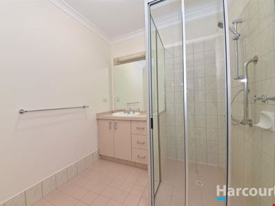 Villa 20/25-27 Parkhill Way, Wilson WA 6107